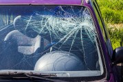 如何打開小車前蓋？打開小車前蓋有哪些步驟和注意事項？