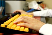 免費游戲陪伴，讓娛樂無處不在，手機游戲，娛樂從此不孤單