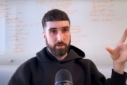 這個訪談回應了所有AI焦點問題！他是AI最重要論文的聯合作者