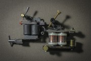 LED燈泡更換的正確步驟是什么？如何確保更換過程中的安全？