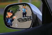 問界回應展車碰撞事故，AEB功能再引關注