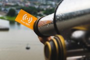 空間搭建網站，連接線上與線下，探索無限可能，讓夢想的種子在現實的大地上生根發芽，空間搭建與在線線下的融合