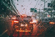 夢(mèng)境中的雨滴，一場(chǎng)夢(mèng)中雨的遐想，夢(mèng)境雨滴的遐想，一場(chǎng)夢(mèng)中雨的詩意之旅