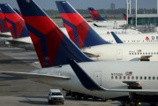 航空板塊繼續下行 達美航空跌5.2% 本周累跌17%
