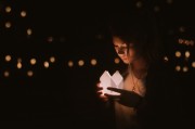 小學(xué)老師的影子——一場夢的回憶與感悟，小學(xué)老師的影子，夢中的回憶與感悟