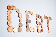 黃金指數(shù)價值如何影響貴金屬投資者的策略？這種價值對風(fēng)險管理有何啟示？