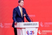 奔馳董事會主席康林松：中國是第二故鄉
