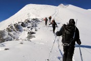 夢(mèng)中攀登之旅，一次難忘的爬山體驗(yàn)，夢(mèng)中攀登之旅，難忘的爬山體驗(yàn)