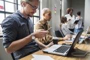 如何通過多種方式查詢企業(yè)注冊信息？，多元化查詢企業(yè)注冊信息的方式方法