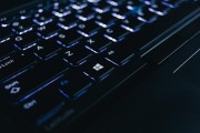 從手機游戲到電子書，一場從虛擬世界到現實生活的跨界體驗，虛擬與現實的交融，從手機游戲到電子書的一次跨界體驗