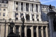 手機銀行交易密碼修改頻率有要求嗎？