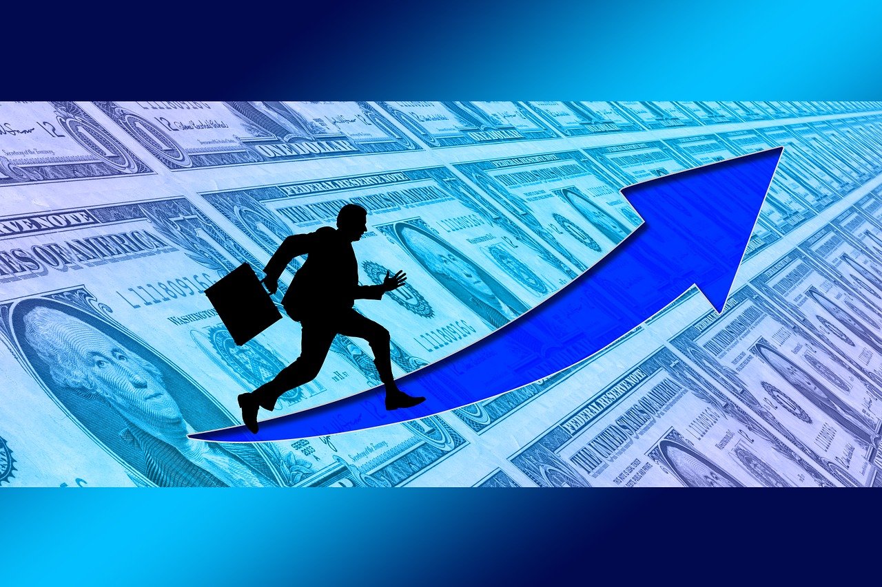 賽富時漲1.79% 股價突破300美元大關