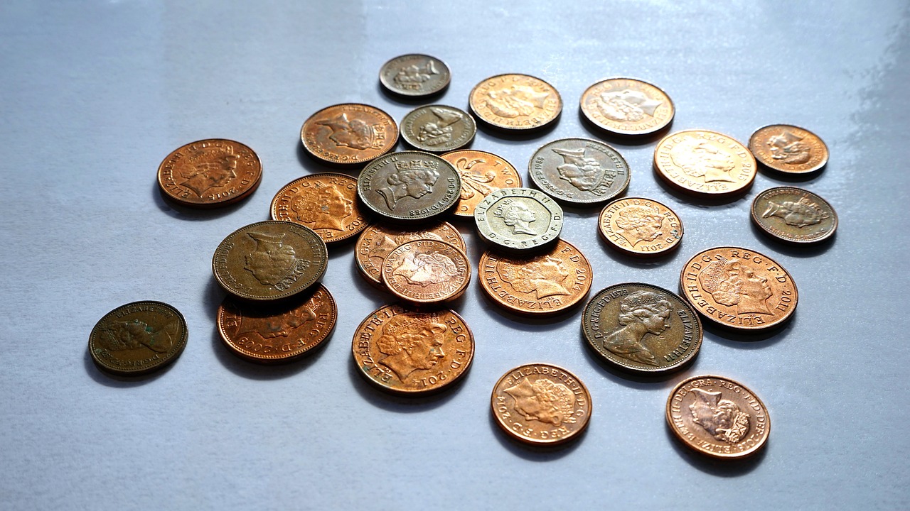 越南國(guó)有銀行以每?jī)?,350萬越南盾的價(jià)格出售黃金 價(jià)格較上次有所下調(diào)