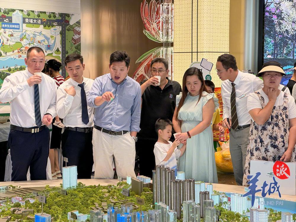 廣州多個樓盤到訪量激增，開發(fā)商多種方式讓購房者更安心