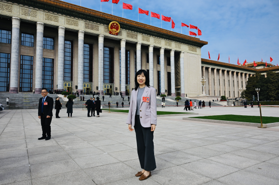 全國人大代表周燕芳：建議由各地政府牽頭搭建醫保商保直賠平臺