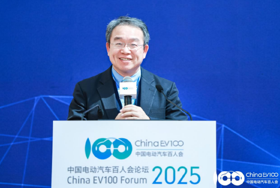 科盛科技蔡宏銘：高分子數據庫可以優化工藝條件